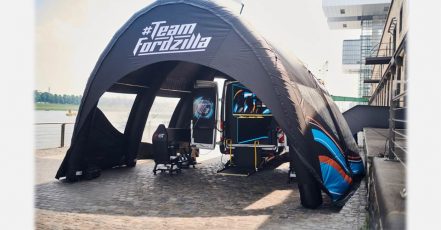 Team Fordzilla supports local children's charities with Europe-wide "Gaming Transit" road trip (Copyrights / Photographer: Ford-Werke GmbH, Germany)
