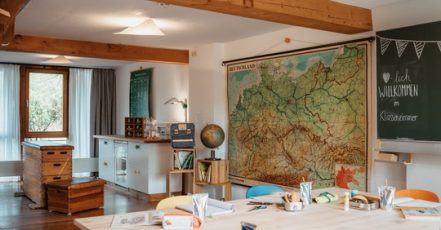 German conference hotel "Gut Hühnerhof", meeting room with look & feel of a school classroom