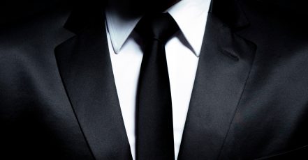 Cover image: "Sharp Dressed Man" | Black Tie dress code (Photo: canva)