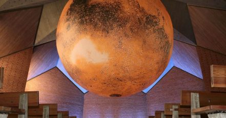 The Mars model in the Christuskirche in Bochum, Germany (NRW) | Copyrights: Bochum Marketing, Andreas Molatta
