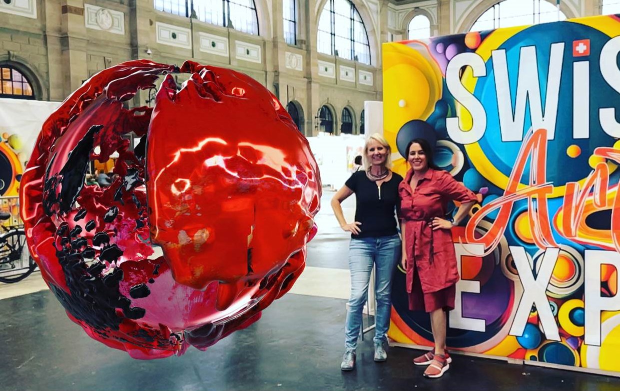 rtists Litzka & Montani with their AR artwork at the SwissArtExpo (Photo Credit: Sarah Montani)