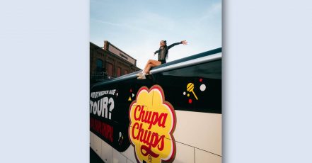 Sweet marketing cooperation - Nina Chuba and Chupa Chups on tour again (Image source: CFP Brands Süßwarenhandels GmbH & Co KG)