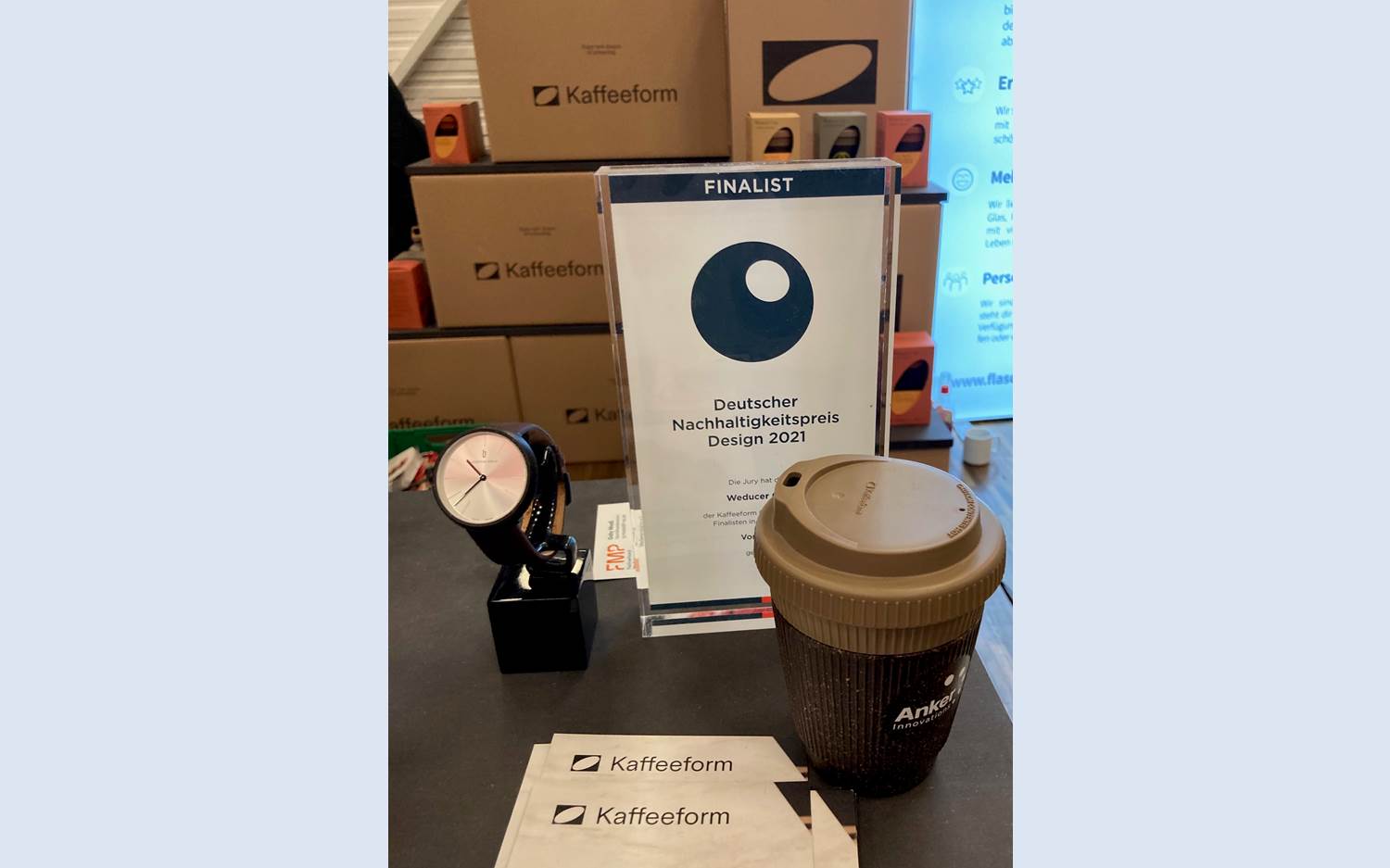 The coffee grounds-based cups from German start-up Kaffeeform have already made it to the final round of the German Sustainability Award (2021). (Photo: EventMasterBook.de / marketingScout.de editorial team, AdCoach Media)