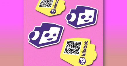 Custom silhouettes are one of the 9 business card trends for 2025 identified by online printer VistaPrint. (Image by VistaPrint.de / authorized press image)
