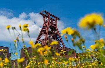 The iconic winding tower at the Zollverein UNESCO World Heritage Site (Copyright by Zollverein Foundation, Photo: Jochen Tack)