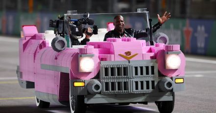 Terry Crews drove the LEGO F1 Cadillac Cooldown Car at the 2025 Formula 1 Grand Prix in Las Vegas (Image source: LEGO Group)