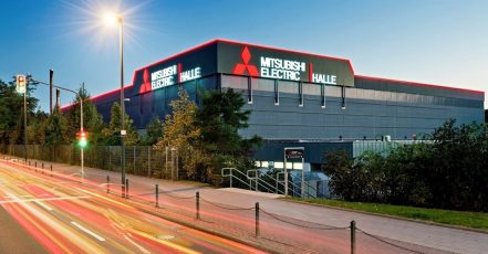 Exterior view of the Mitsubishi Electric HALLE in Düsseldorf, managed by D.LIVE. Photo: Jörg Eicker and Anke Hesse (Source: knw.net)