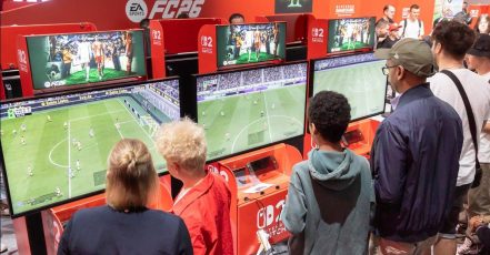 gamescom, impression from the Nintendo booth (Photo: Koelnmesse GmbH / gamescom / Harald Fleissner)