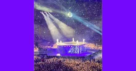 Cover image: Backstreet Boys concert, Düsseldorf 2026. Photo / Copyright: EventMasterBook.de editorial team (mm), photographed live on location from the hospitality area.